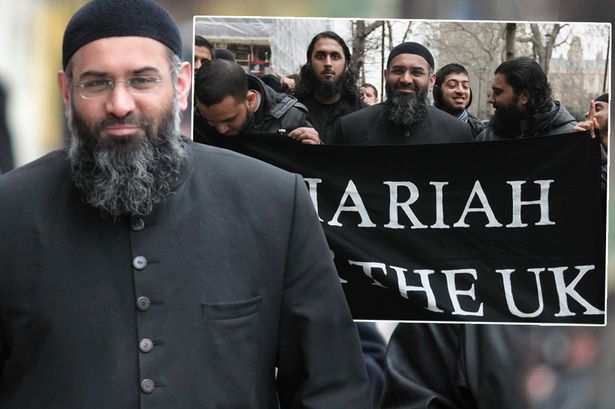  'I'd go tomorrow': Islamic extremist Anjem Choudary wants to leave UK and move to war torn Middle East 