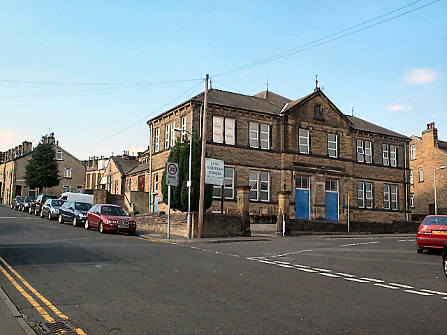 England: Keighley Mosque opens door to public