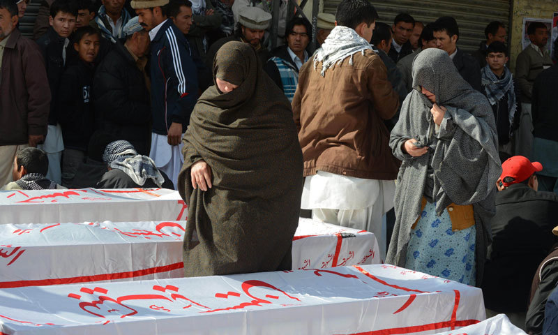 Pakistan: 8 Shi'ite Muslims savagely shot martyred in bus attack