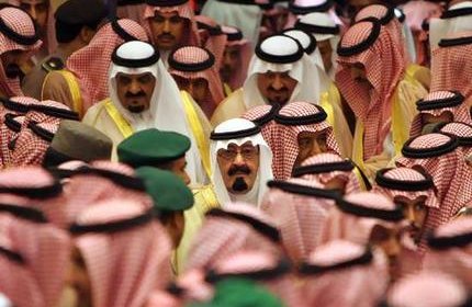 باحثان غربيان يحملان السعودية مسؤولية نشر التشدد والتطرف في العالم