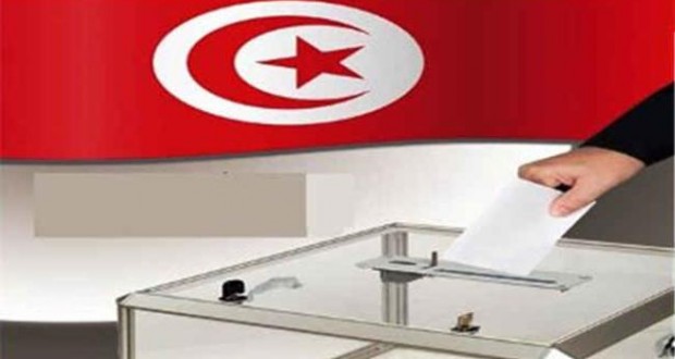 تونس تنتخب برلمانا جديدا وتسعى الى نظام ديمقراطي شامل