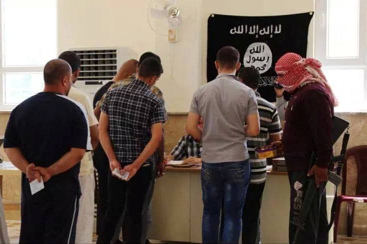 وزير مالية داعش في الموصل ,يسرق “بيت المال” ويهرب الى جهة مجهولة