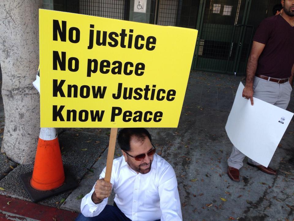 US protesters call on Saudi Arabia to free Sheikh Al-Nimr / Pics
