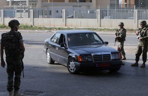 الجيش اللبناني يلقي القبض على مطلوب له صلة بخلية ارهابية شمال لبنان