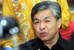 Status Facebook, Twitter bukti kegiatan pelampau agama