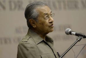 Dr Mahathir: Make Quran your only guide / Quran provides answers to all the problems 