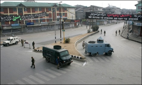 کشمیر میں محرم الحرام کے موقع پر کرفیونافذ