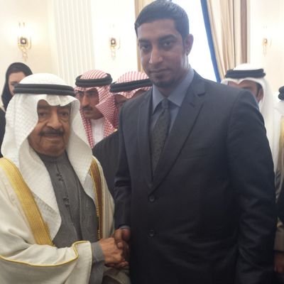 طائفي يتطاول على شيعة البحرين ويقول انهم جاءوا كعمالة وافدة وعاملناهم بلطف 