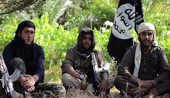 "داعش" يطالب مجنديه الجدد بتزكية من "رجال دين" بدول خليجية