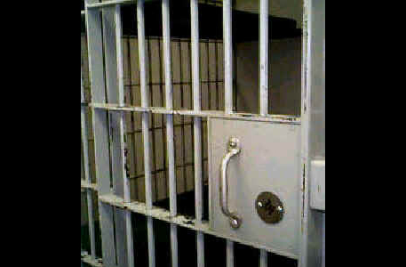 Saudi Arabia imprisons 3 lawyers for criticizing judiciary