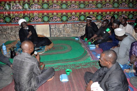 Nigerianischer Christ konvertiert an Ashura zum Islam