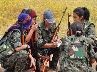 İsrailli kadın Rojava'da: Askeri tecrübelerimi aktaracağım