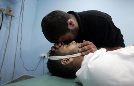 استشهاد فلسطيني على يد قوات اسرائيلية في الضفة الغربية