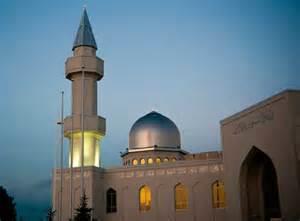Anti-Muslim Posters Target Quebec Mosques 