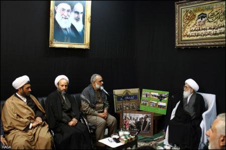 داعش، انقلاب اسلامی سے مقابلہ کیلئے سامراجیت کا آلہ کار