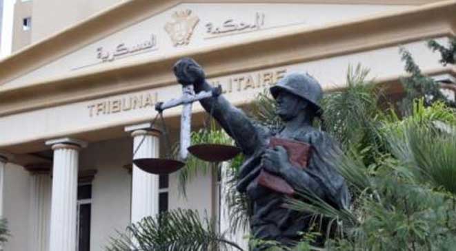 القضاء المصري يحيل خمسة طلاب الى محاكمة عسكرية