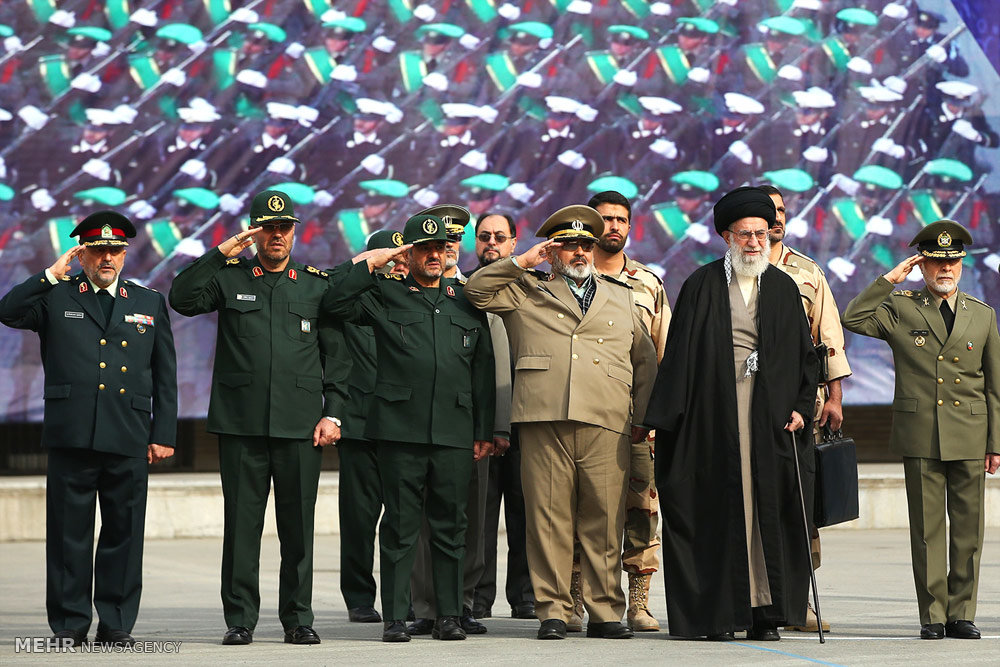 Ayatollah Khamenei: World respects Iran's armed forces 