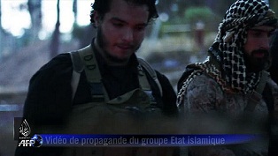 “Tres Miembros del DAESH han Pedido a los Musulmanes de Francia que se unan a las Filas de los Grupos Takfiríes en Siria”