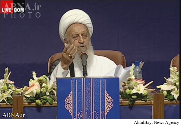 Ayatollah Makarem: Separate the Deceived Youth from Takfiris / ISIL Neither a 'State' nor 'Islamic'