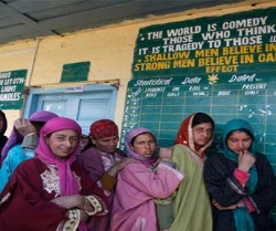 ہندوستان کے زیر انتظام کشمیر میں ریاستی اسمبلی کے انتخاب کے لیے پہلے مرحلے کی پولنگ