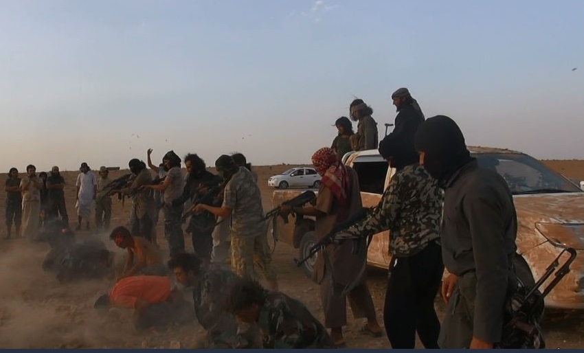 IŞİD kefereleri yaralı 25 militanını infaz etti !