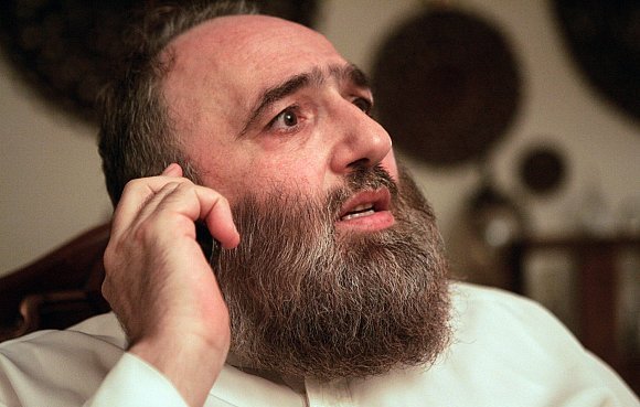 التكفيري "عمر بكري محمد": يجب قتل كل من لا يؤمن بالإسلام المتشدد