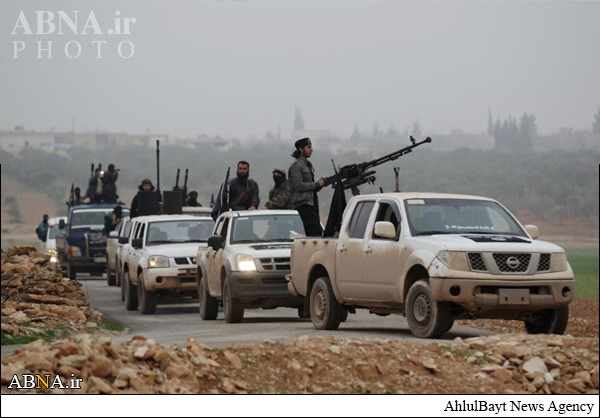 Amerika İcadı Tekfirci Nusra Sivil Katliamı İçin İdlib'te İlerliyor / Foto