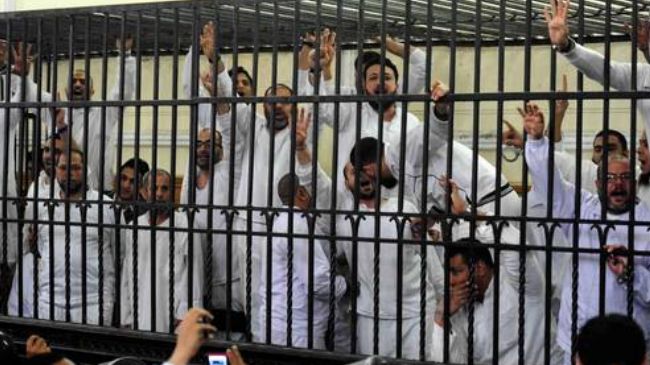 Egypt Court Sentences 4 Muslim Brotherhood Members to Death