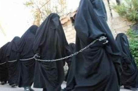 Report: British women oversee Isil abuse, sexual slavery of girls