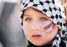 فلسطینی بچوں پر صہیونیوں کا چاقو سے حملہ