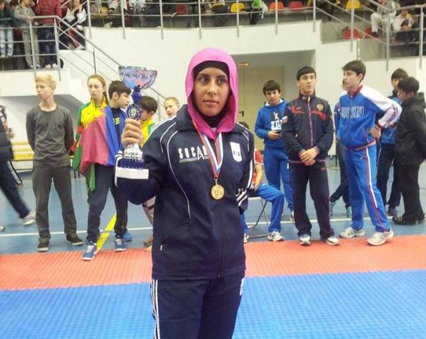 Дүнја чемпиону: “Аиләм гаршы чыхды – Онлары дедикләринә пешман етдим” – Фото