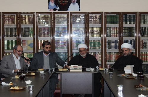 Ayetullah Sistani bize “kendinizden önce Ehli Sünnet'i koruyun” dedi.