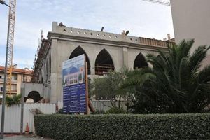 Mosquée de Fréjus : la justice autorise la reprise des travaux, le FN refuse