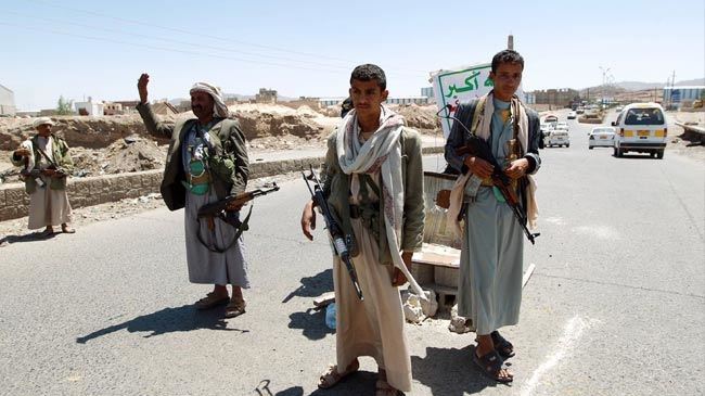 Houthi Ansarullah kill dozen Saudi-led forces in Taiz