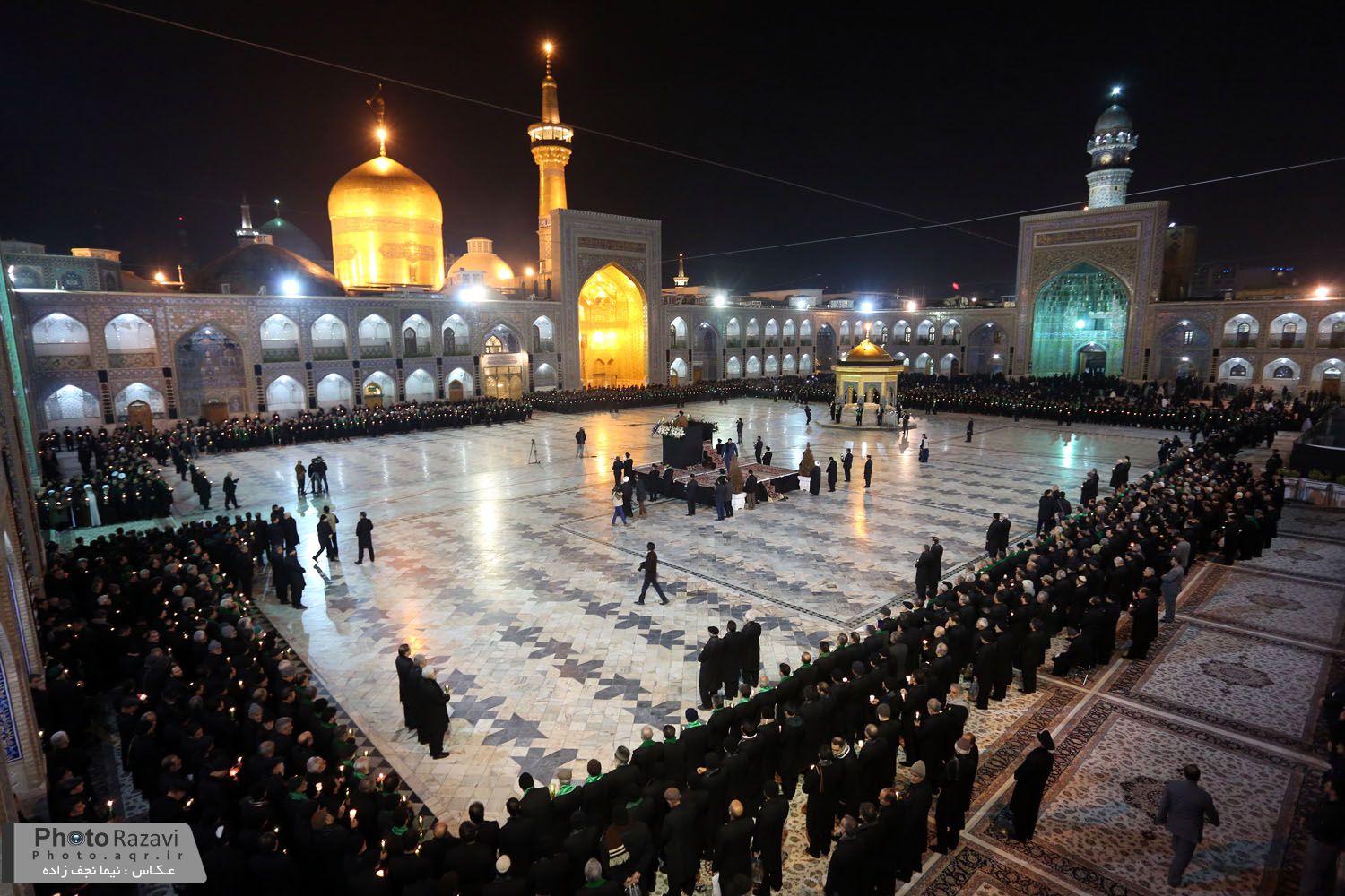 وفد العتبة الكاظمية يشارك في مراسم خطبة عزاء الخاصة بلیلة شهادة الإمام الرضا(ع)