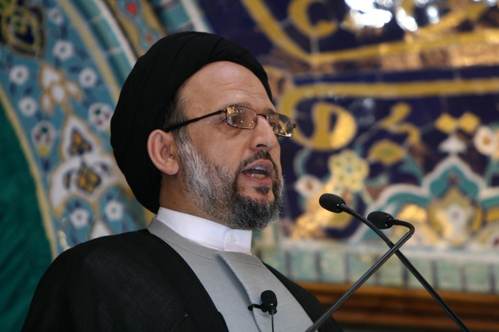 خطيب صلاة الجمعة في بيروت يشيد بالحوار بين حزب الله و المستقبل