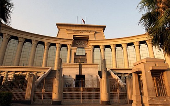 إحالة كاتبة المحاكمة بتهمة ازدراء الاسلام في مصر
