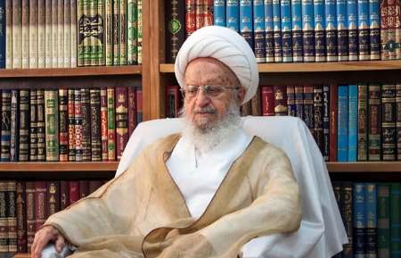 Grand Ayatollah Makarem: Saudis Spend Huge Amount on ISIS