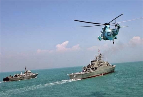 Foreign Destroyer in Drill Zone, Iran Warns Them to Leave