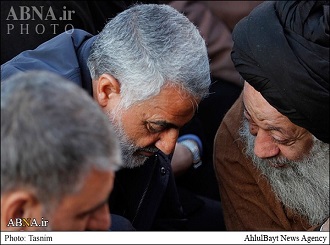 General Kasım Süleymani, Şehit Takavi’nin Cenaze Merasiminde / Foto