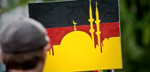 Turkish-German NGOs Slam Islamophobic Demonstrations in Germany