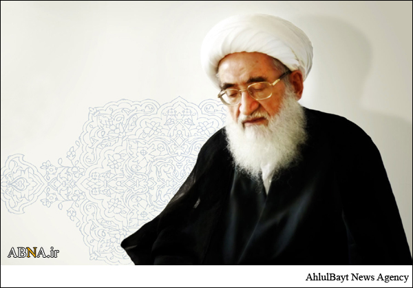 آية الله "نوري همداني" يدعو المؤسسات الدولية الى العمل على الحد من انتهاكات صارخة في البحرين