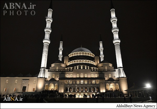 Photos: Celebration of Holy Prophet's Birthday in Turkey