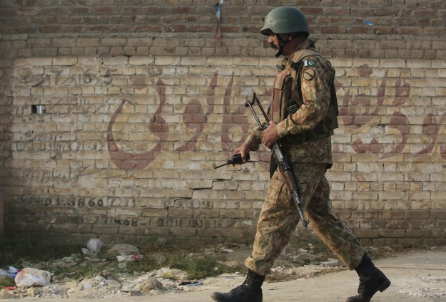 Pakistan hangs killer of Shiite people