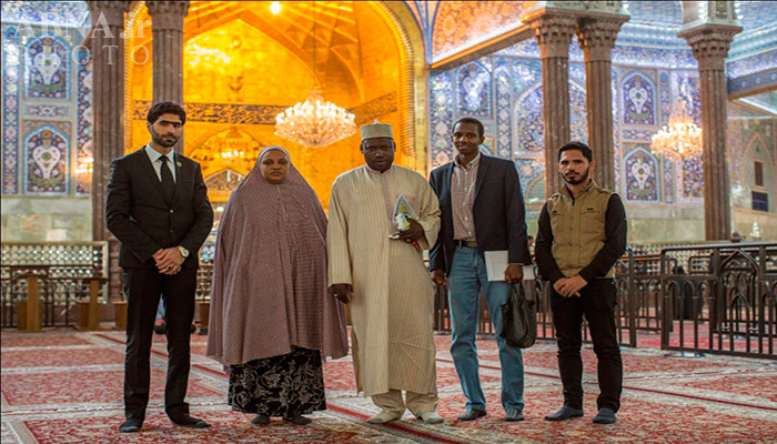 Nigerianische Prinzessin konvertiert zum Islam