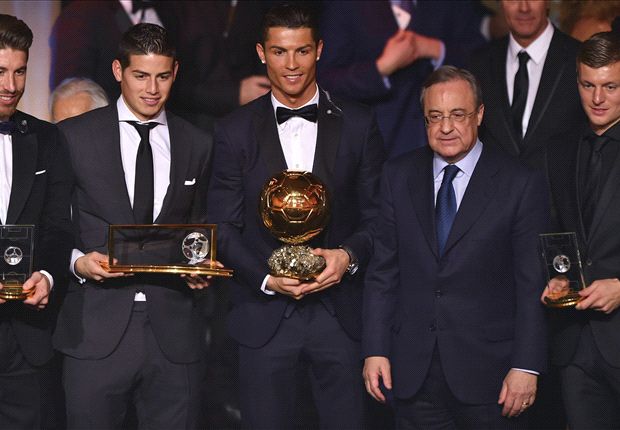 Cristiano Ronaldo Kembali Raih Gelar Pemain Terbaik Dunia