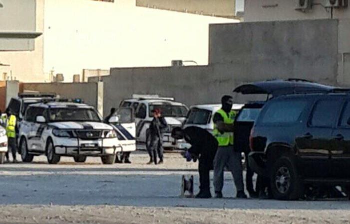 قوات النظام تفرض حظرا للتجوال وتداهم بلدة العكر في البحرين