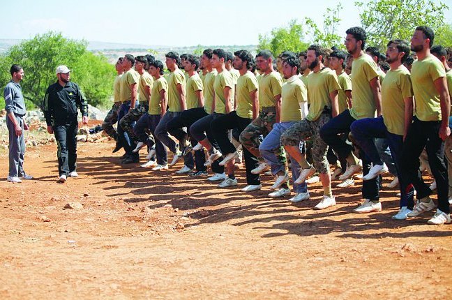 أمريكا في غضون أسابيع ستقوم بتدريب مسلحي ما يسمى بالمعارضة السورية