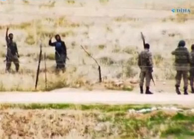 “El Ejército Turco Confirma que el Servicio de Inteligencia de Turquía Arma a al-Qaeda”