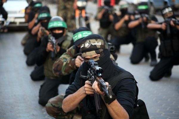 قائد كتائب القسام يعزى نصرالله ويدعو الى توجيه البنادق ضد إسرائيل